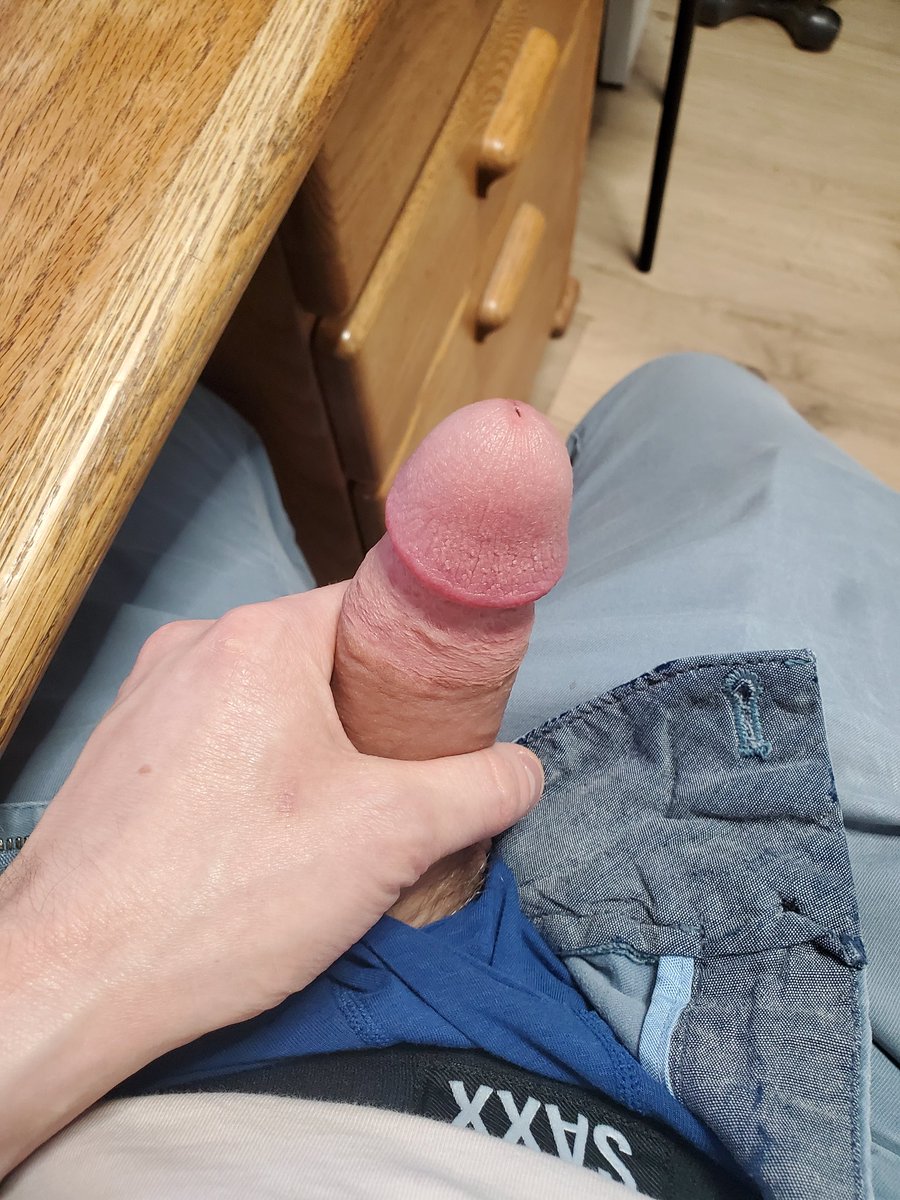 Got hard and needed to poke out :>