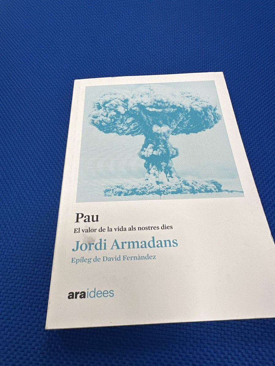 jmvidalillanes's tweet image. Escoltant la interessantíssima conferència i presentació del llibre “Pau” amb @Jordi_Armadans a La Col·lectiva de #Palma. @dardermascaro