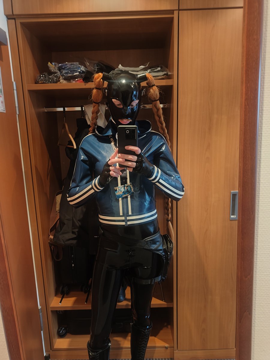 LatexGinger tweet media