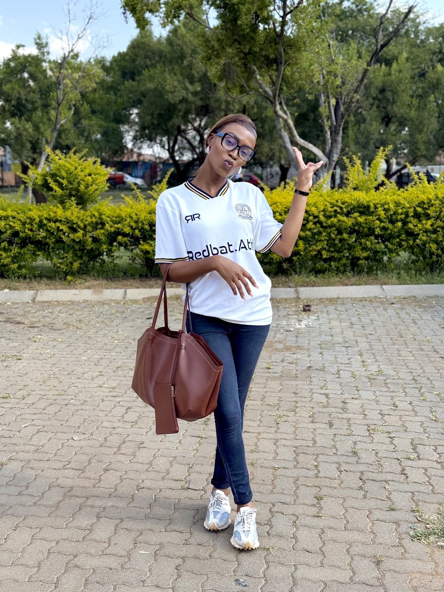Lexi Mahlangu tweet media
