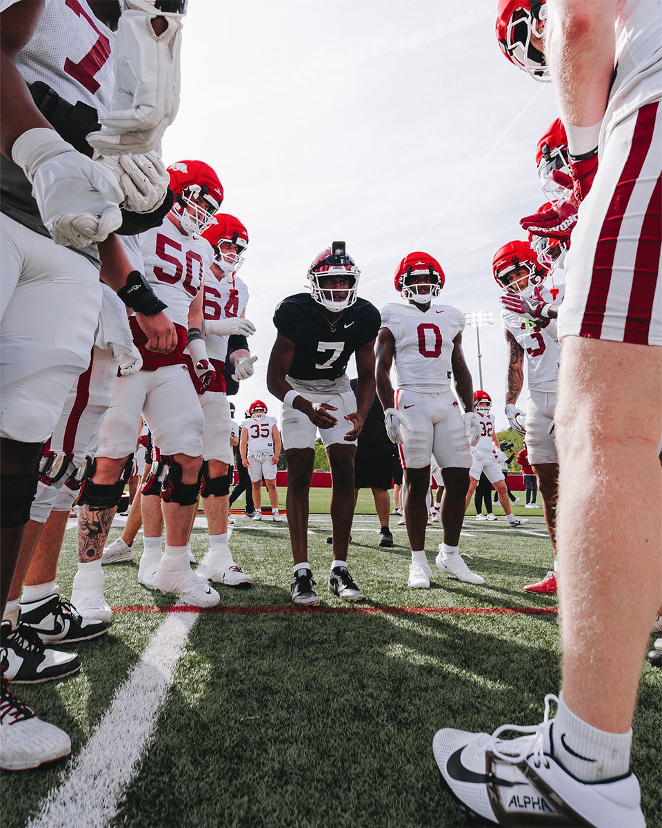 Arkansas Razorback Football tweet media