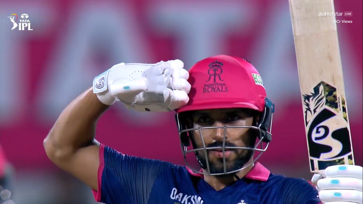 Mufaddal Vohra tweet media