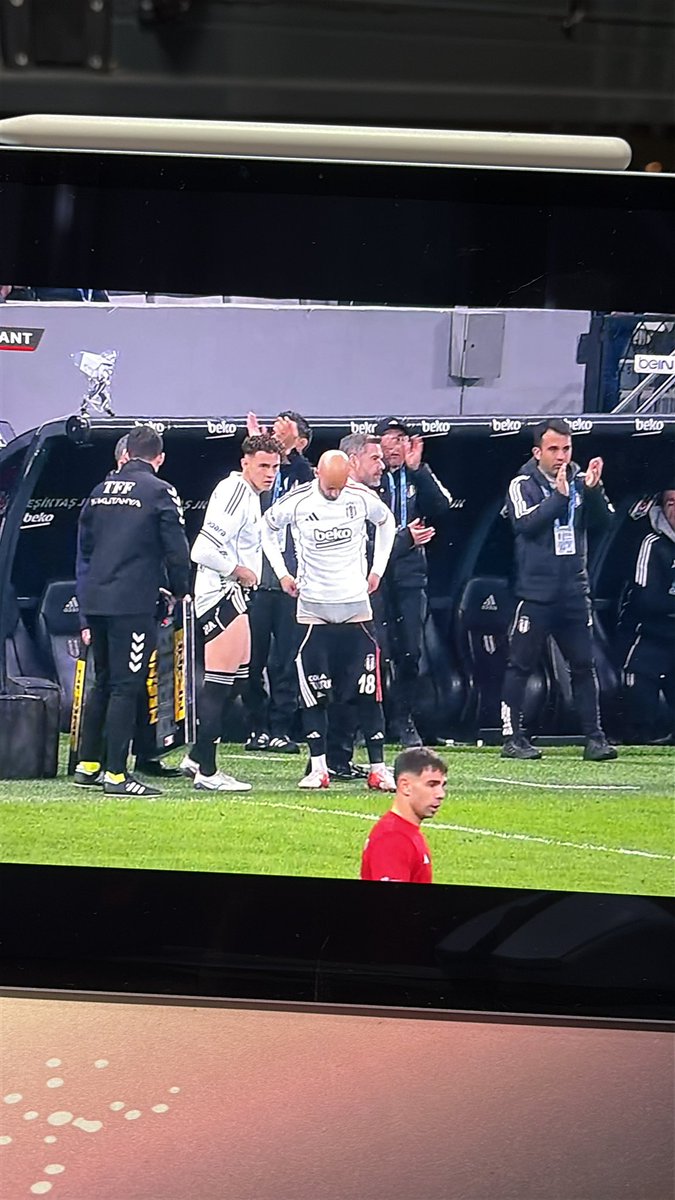 yiit🦊 tweet media