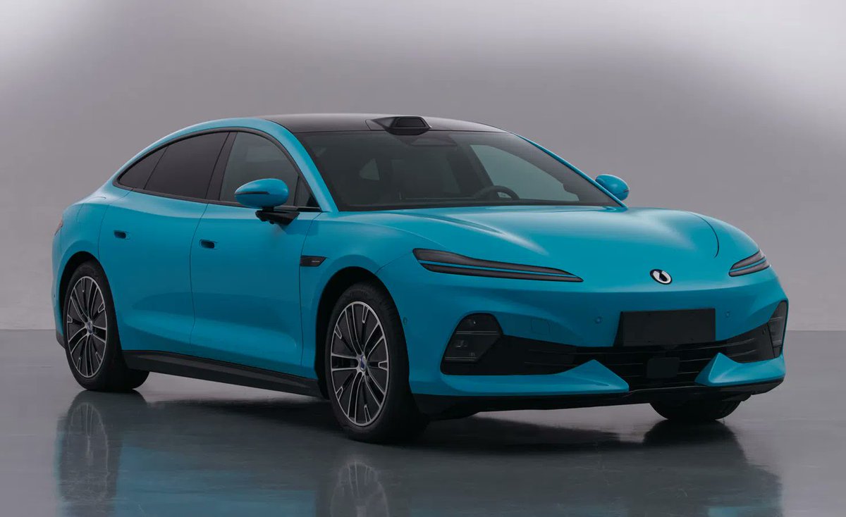 Svilen Maximov tweet media