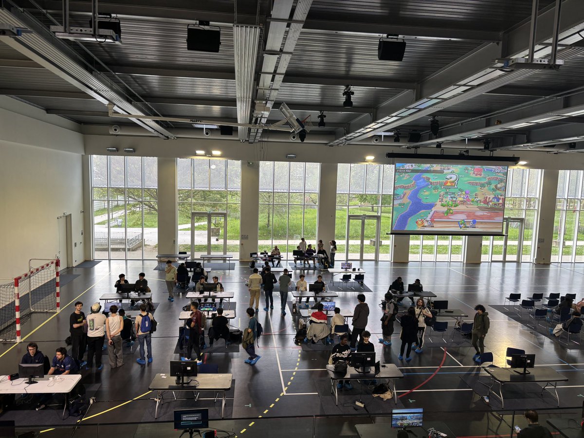BDJ_ESSEC's tweet photo. EN LIVE ACTUELLEMENT

ESSEC SMASH OPEN - TOP 8 - CAST PAR @Dex_caster et @C4_Shaf 

https://t.co/6h3sEh9czo https://t.co/MZCiuJekbM