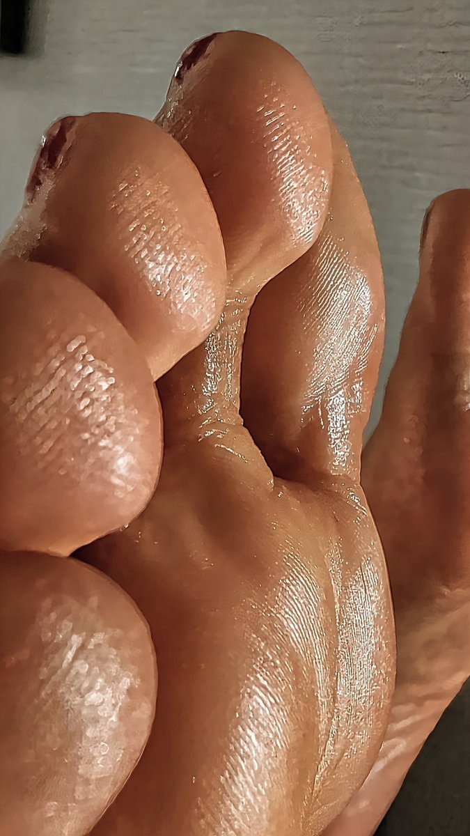 MiggysFaves's tweet photo. 🚨Good feet content here👇🏾

🗣️And it's free right now

 https://t.co/hfmIuczJ8N https://t.co/CpMKfY2blZ
