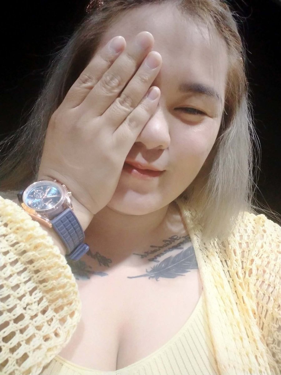 เป็นที่รักของใครไม่ได้หรอก เป็นได้แต่อีขี้เมานั้นหล่าาาา😁😅  ไม่ภาพตัดไม่กลับ😵‍💫🤣