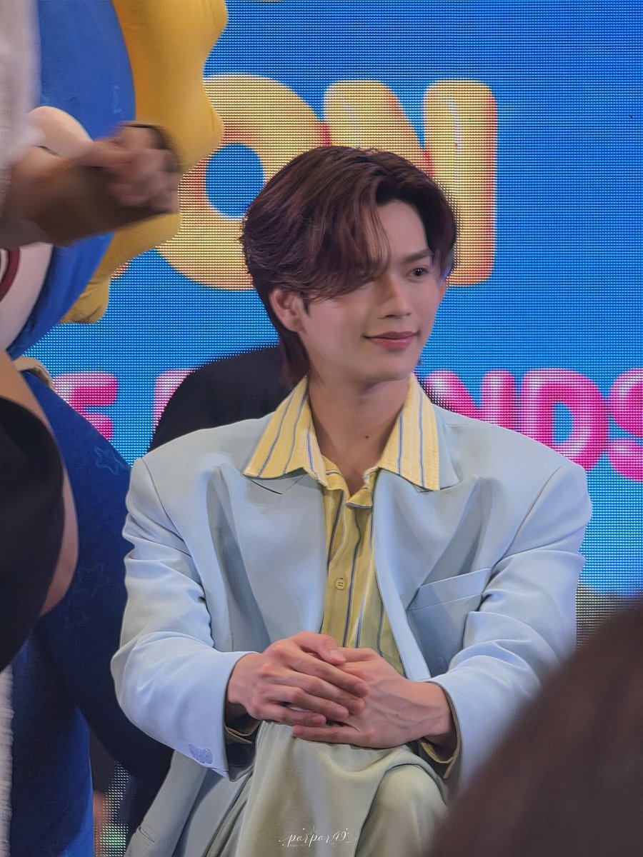 ปอปอ ที่เป็นแม่น้องไป๋ 💛💙 tweet media