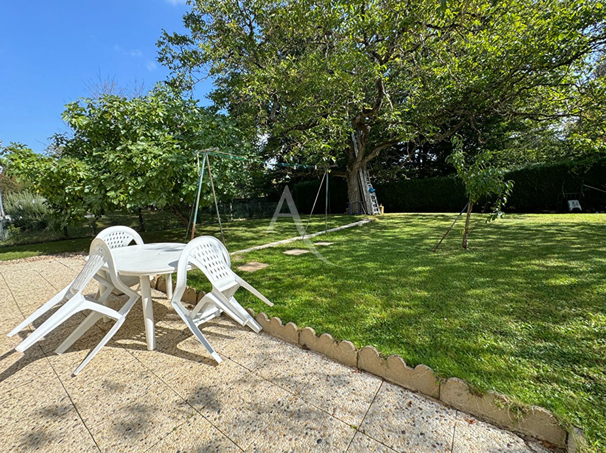 ✨ Nouveau | À vendre | AMBOISE 📍

▪ Maison/villa
▪ 7 pièce(s)
▪ 163 m²
▪ Classe climat: 31 kgCO2/m².an(D)
▪ Classe énergie: 183 kWhEP/m².an(D)
▪ 318000€

ladresse.com/annonce/achat/…

Retrouvez toutes les (...)