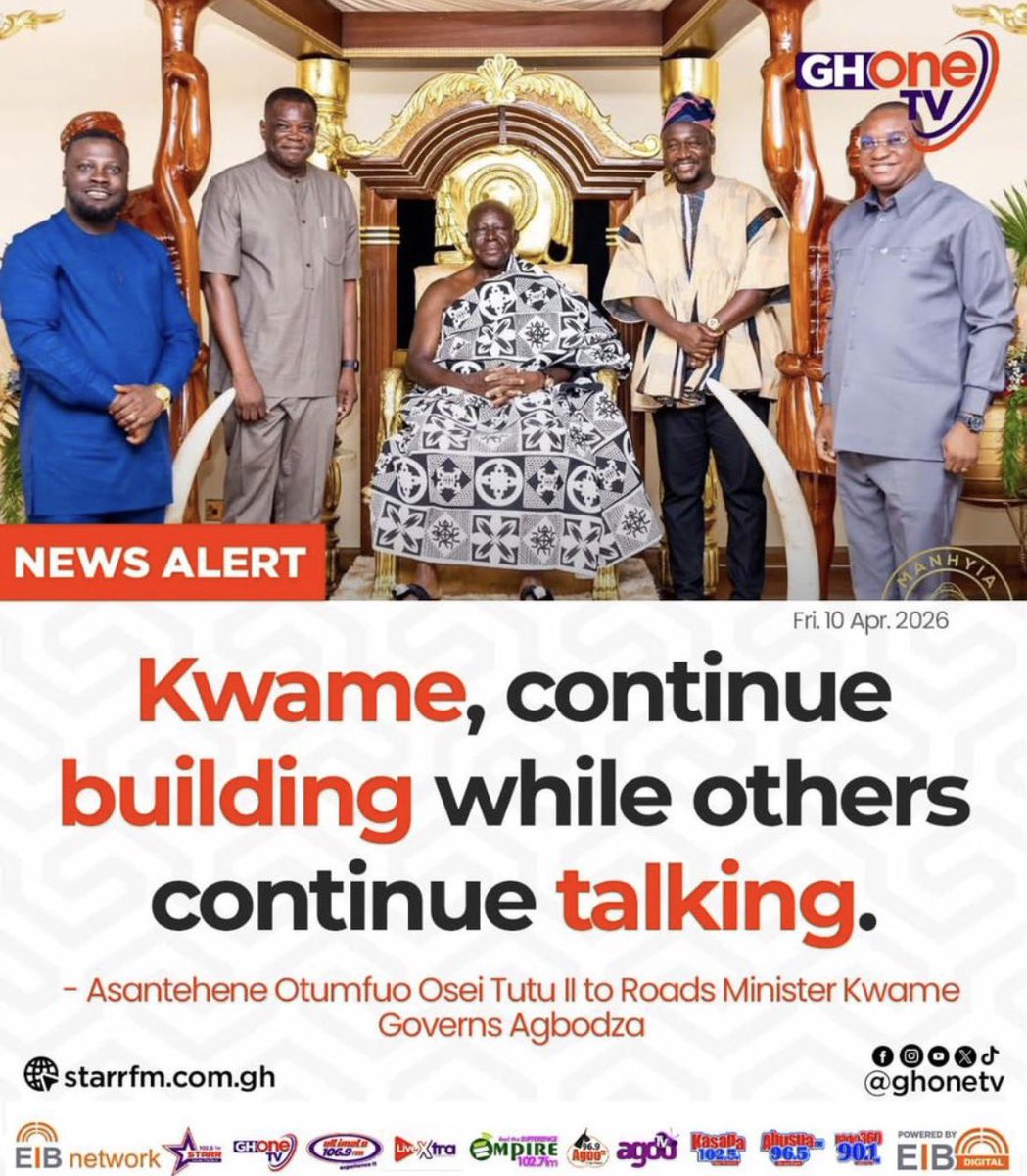 Donpaparazzi195's tweet image. Kwame, continue building while others continue talking.” — Otumfuo Osei Tutu II 👑
Sometimes the best response to "breaking the 8" is just breaking ground on a 6-lane expressway. 🏗️ Less press conferences, more asphalt! #TheBigPush #ActionsSpeakLouder