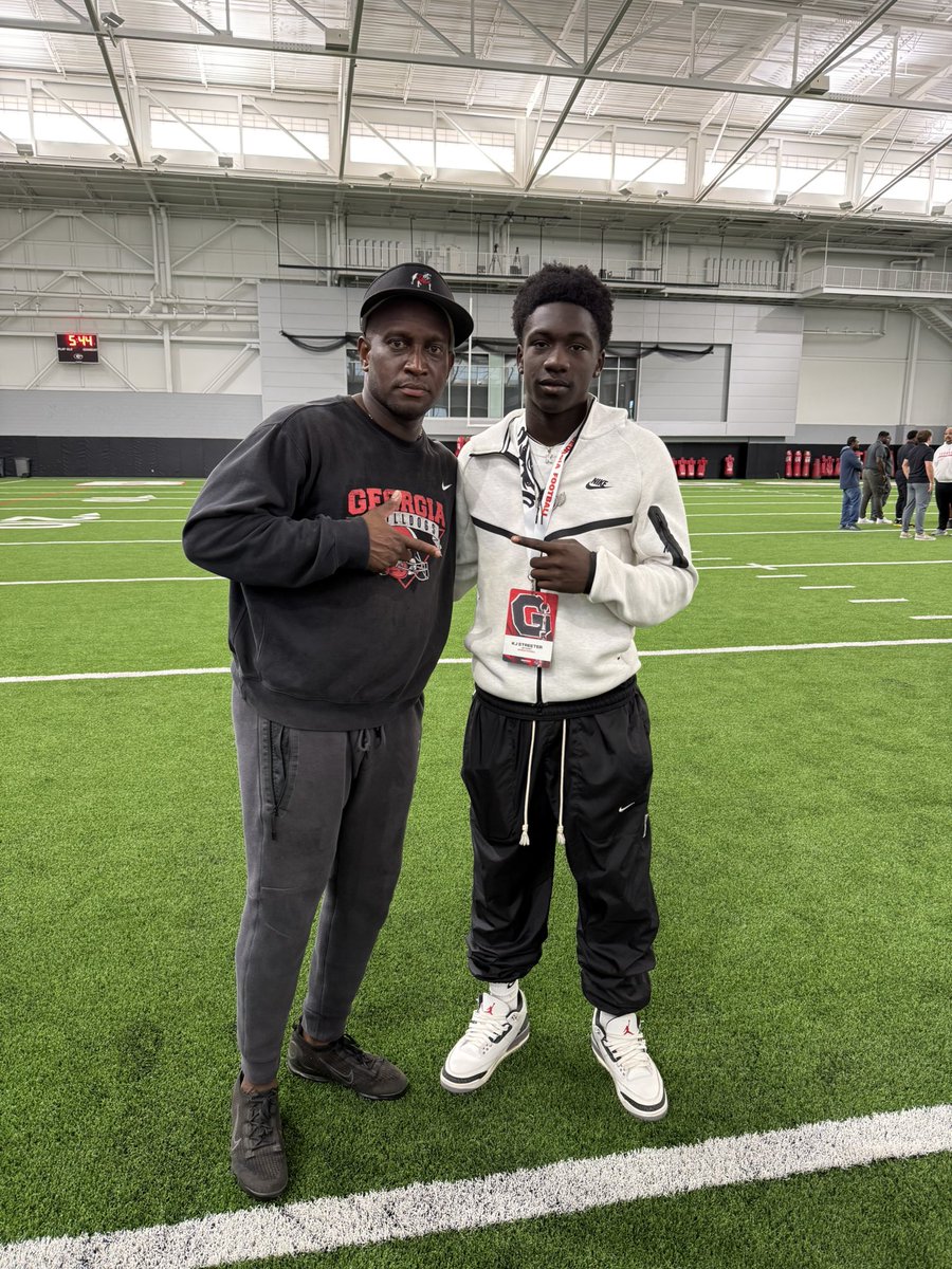 23islive's tweet photo. Had an amazing visit at Georgia yesterday can’t wait to be back #GoDawgs
@Coach_TRob @KirbySmartUGA 
@rockerlee229 @ChadSimmons_
@RustyMansell_ @rockerlee229
@247recruiting @RecruitGeorgia @TomLoy247 @adamgorney https://t.co/Q6VUKV6N0A