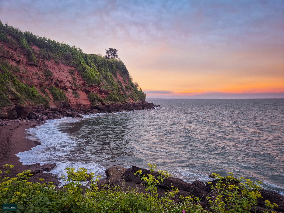 thorneh's tweet image. Maidencombe Beach this evening. #Devon