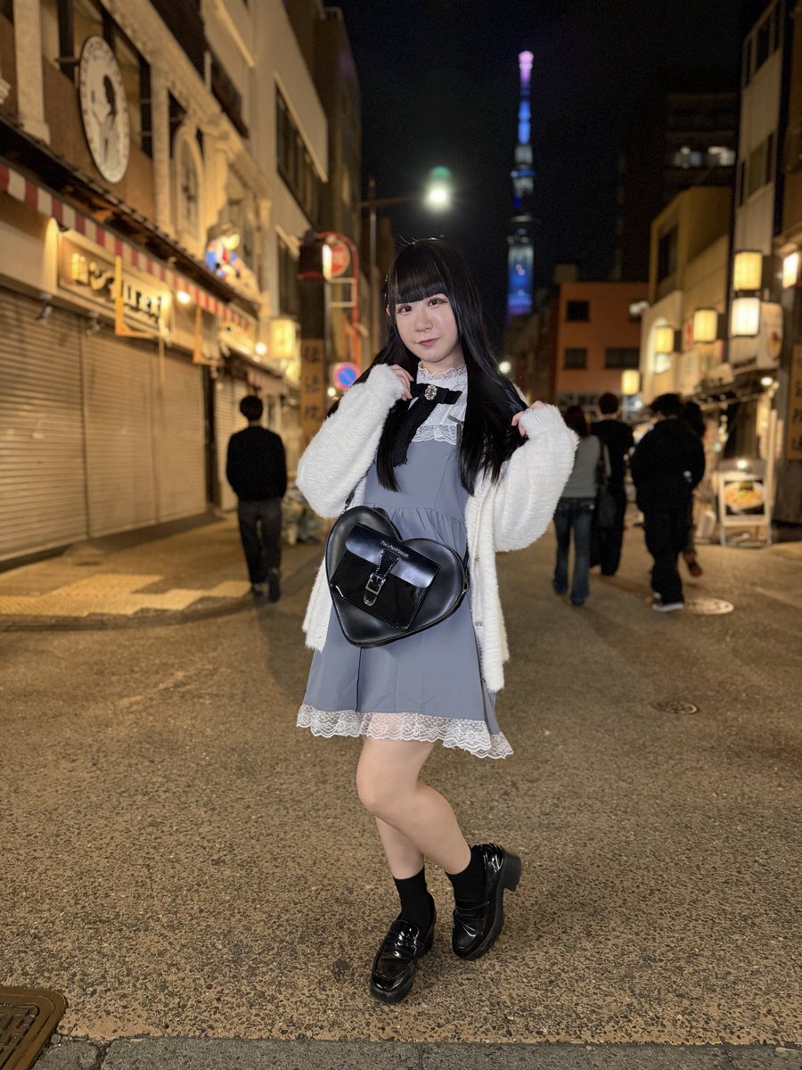 キトラ tweet media