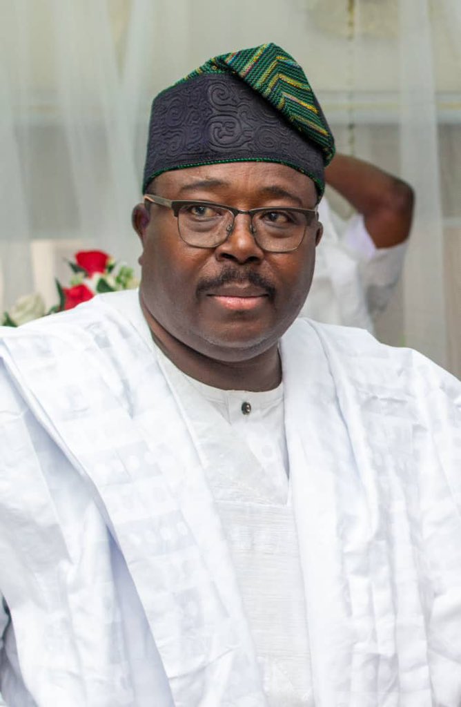 A. Ayofe tweet media