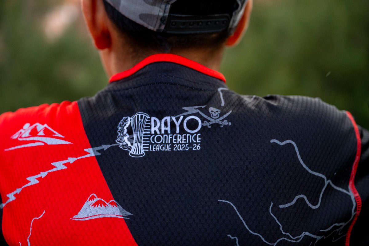 CarreradelRayismoPidetaxi tweet media