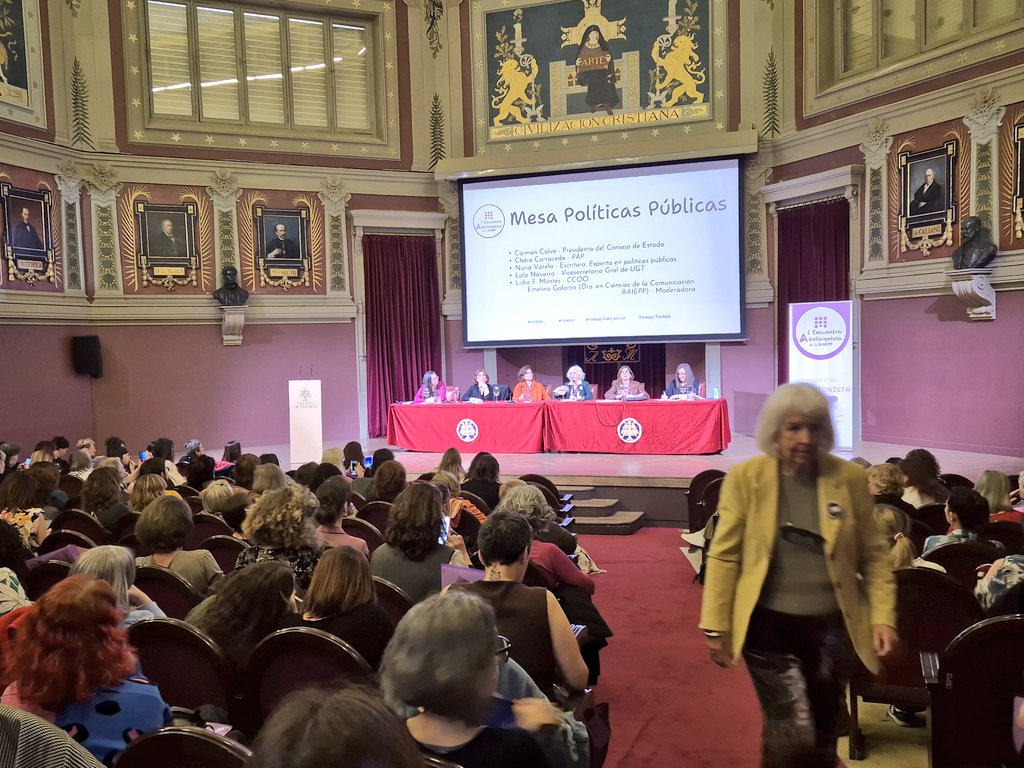 Carmen Calvo tweet media