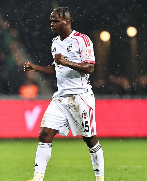 Şerefli Şampiyon tweet media