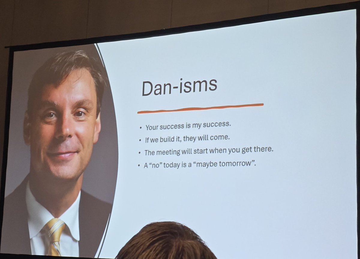 QianJanieQin's tweet image. Dr. @Daniel_J_George, most well deserved #distinguished #GUMO discussing implementation of #precision medicine in #prostate cancer at #ChrisWood26 w @TiansterZhang.