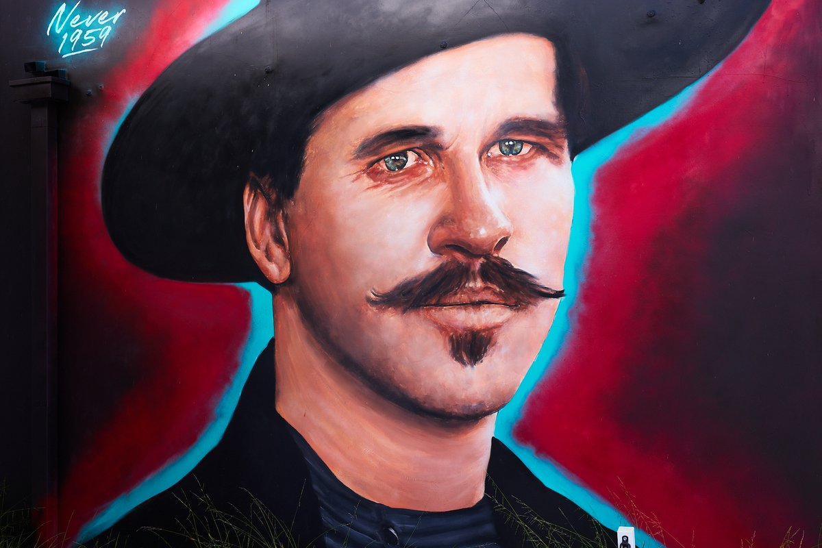 PK_Images's tweet photo. Random #SantaMonica CA mural.  I'm your huckleberry!!!  #Canon R5 https://t.co/cwxFrh9GM8