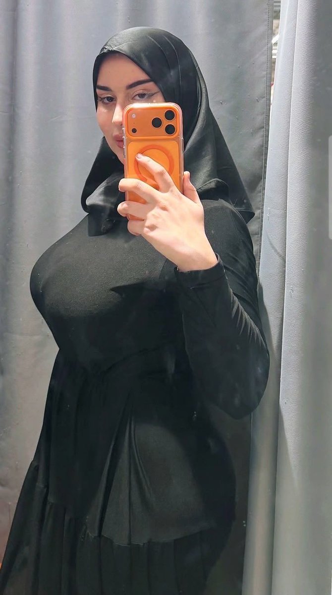 Scarf Daily 🧣 tweet media