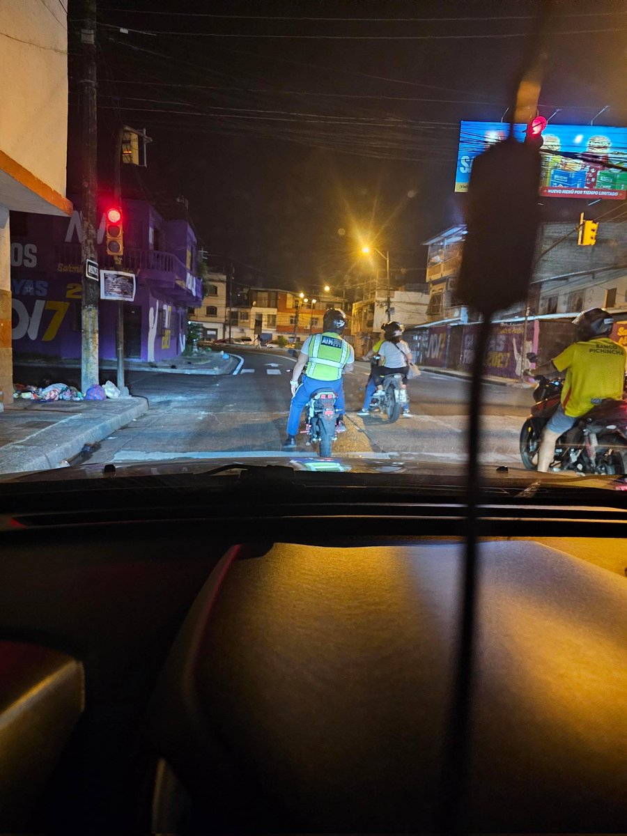 Emergencias Ec tweet media