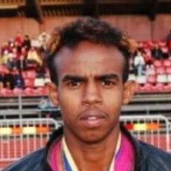 Do Swedish 12 year olds have the hairlines of 30 year old men like this brown gentleman here or are Swedish people just retarded?