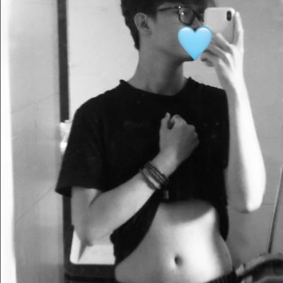 shinnn441's tweet photo. #ẢnhHồsơMới https://t.co/NcIk0nholW