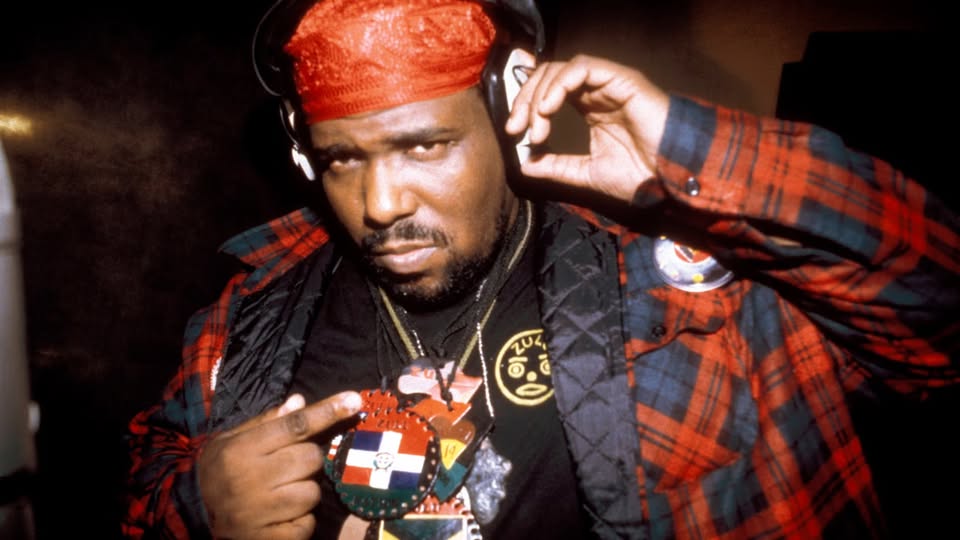 La leggenda dell'hip hop Afrika Bambaataa è morto all'età di 68 anni. Celebrato come una figura fondatrice del movimento hip hop, Bambaataa - vero nome Lance Taylor - è diventato famoso dopo che la sua canzone, Planet Rock, è entrata nelle classifiche nei primi anni '80,
