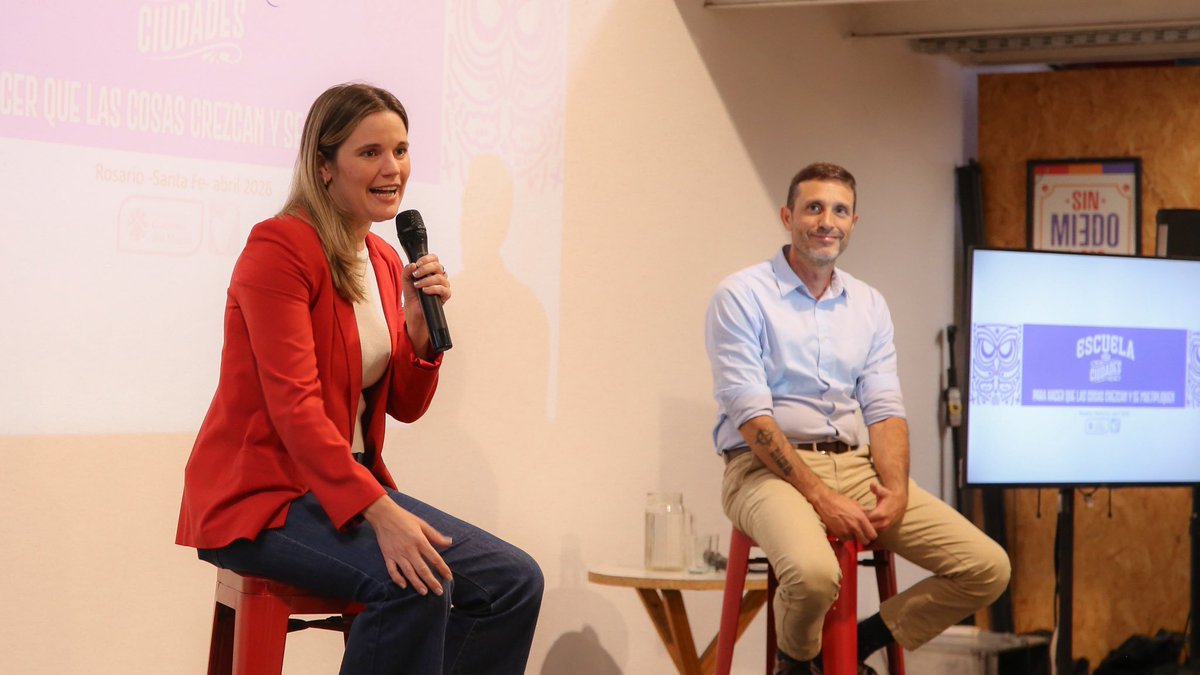 FundSinMiedo's tweet photo. Arrancó la Escuela de Ciudades 🚀🏙️

En un tiempo donde los de arriba se alejan, apostamos a lo local: formación, debate y herramientas para quienes construyen todos los días en sus territorios. Porque es en las ciudades donde se juega, de verdad, cómo vivimos. ¡Allá vamos! https://t.co/J5cCf2nYMQ