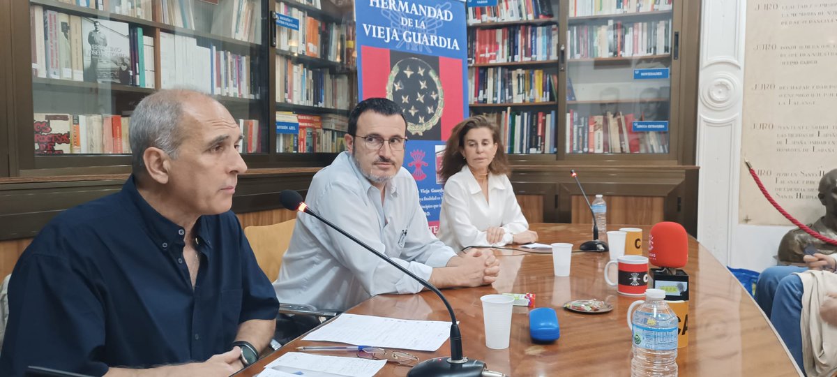 Hermandad de la Vieja Guardia tweet media