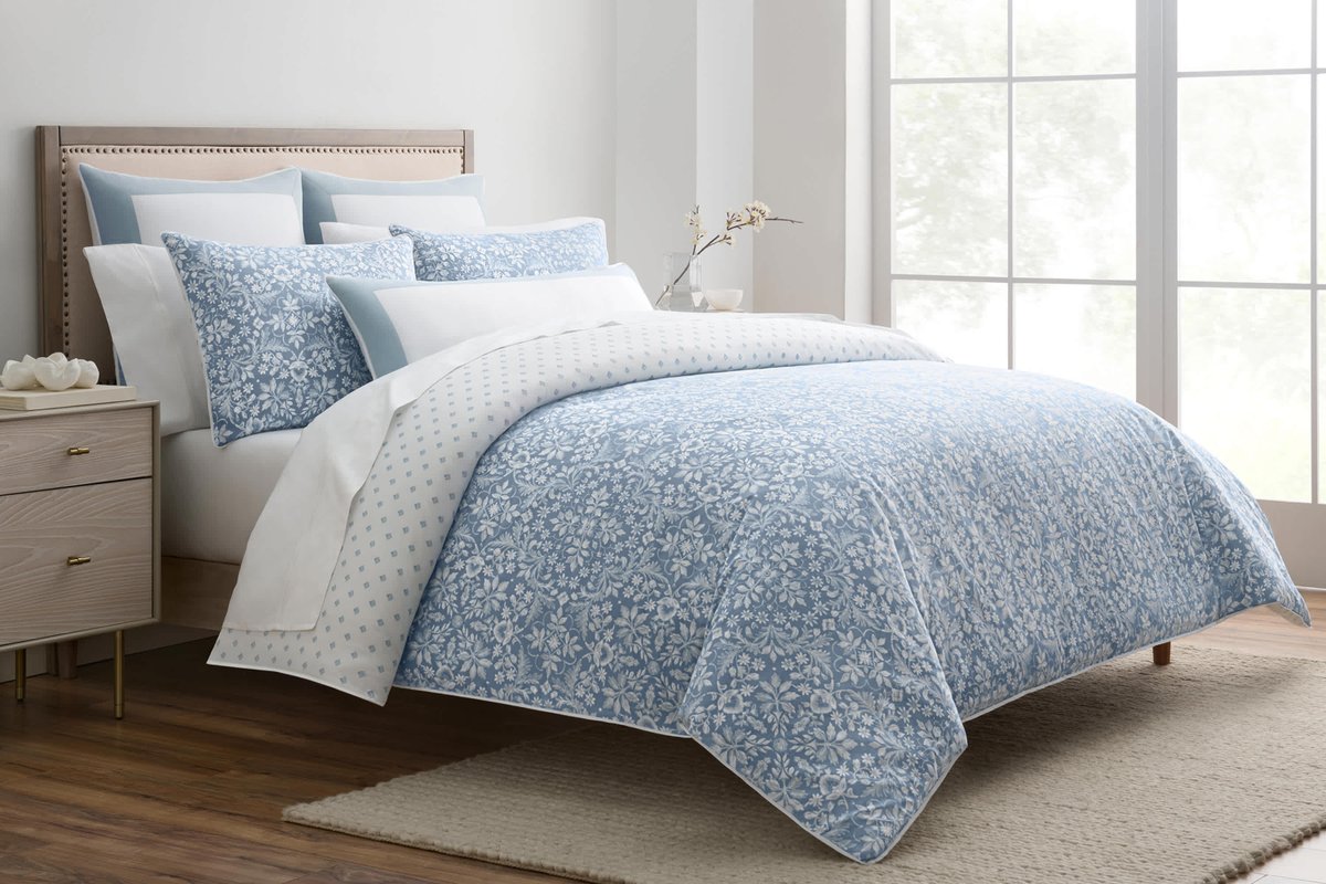 DustinMPeyser's tweet image. QVC’s New Spring Bedding Comes from a Luxury Brand Shoppers Already Love dlvr.it/TRzF6L 👉 Reveal Your ROI bit.ly/MyHomeAI 👈 #SpringBedding #LuxuryHome #BeddingSale #HomeDecor #InteriorDesign