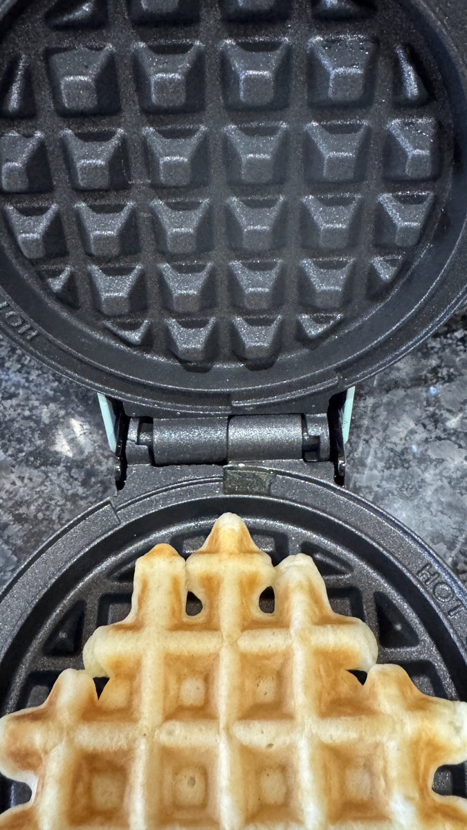 🧨 Ferndale Int’l Observatory tweet media