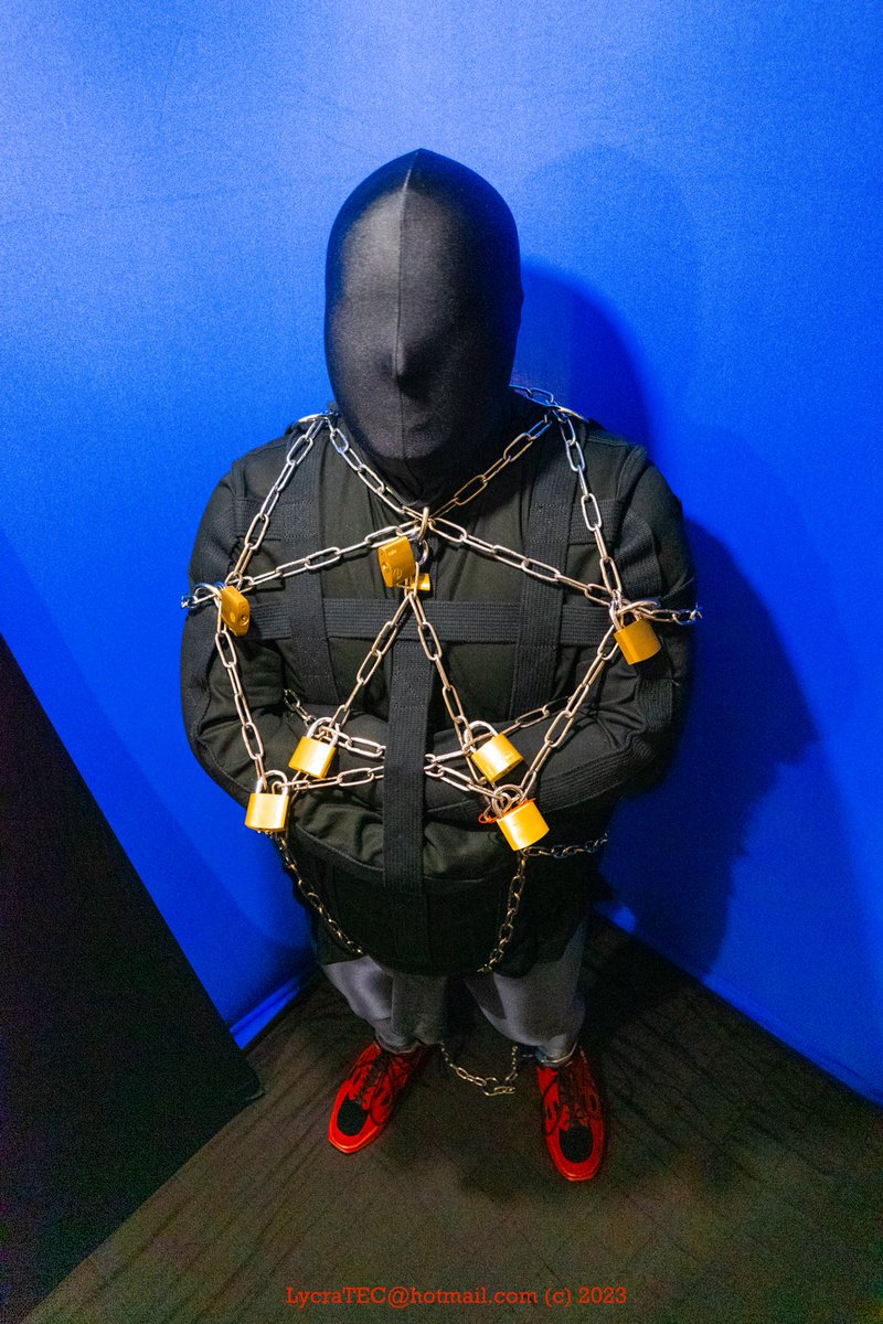 Along with the chain and padlocks on the jacket I also had some ASP leg irons locked around my ankles.  Love them a lot and try to wear them when ever in the jacket.