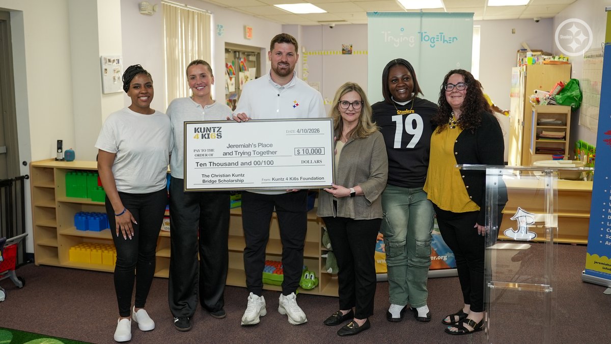 Steelers Community Relations tweet media