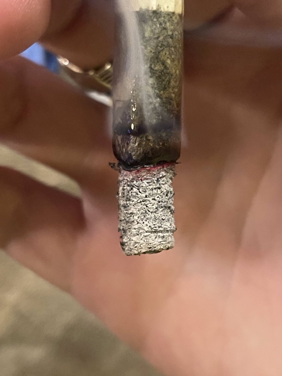 The Lazy Eye Weed Guy tweet media