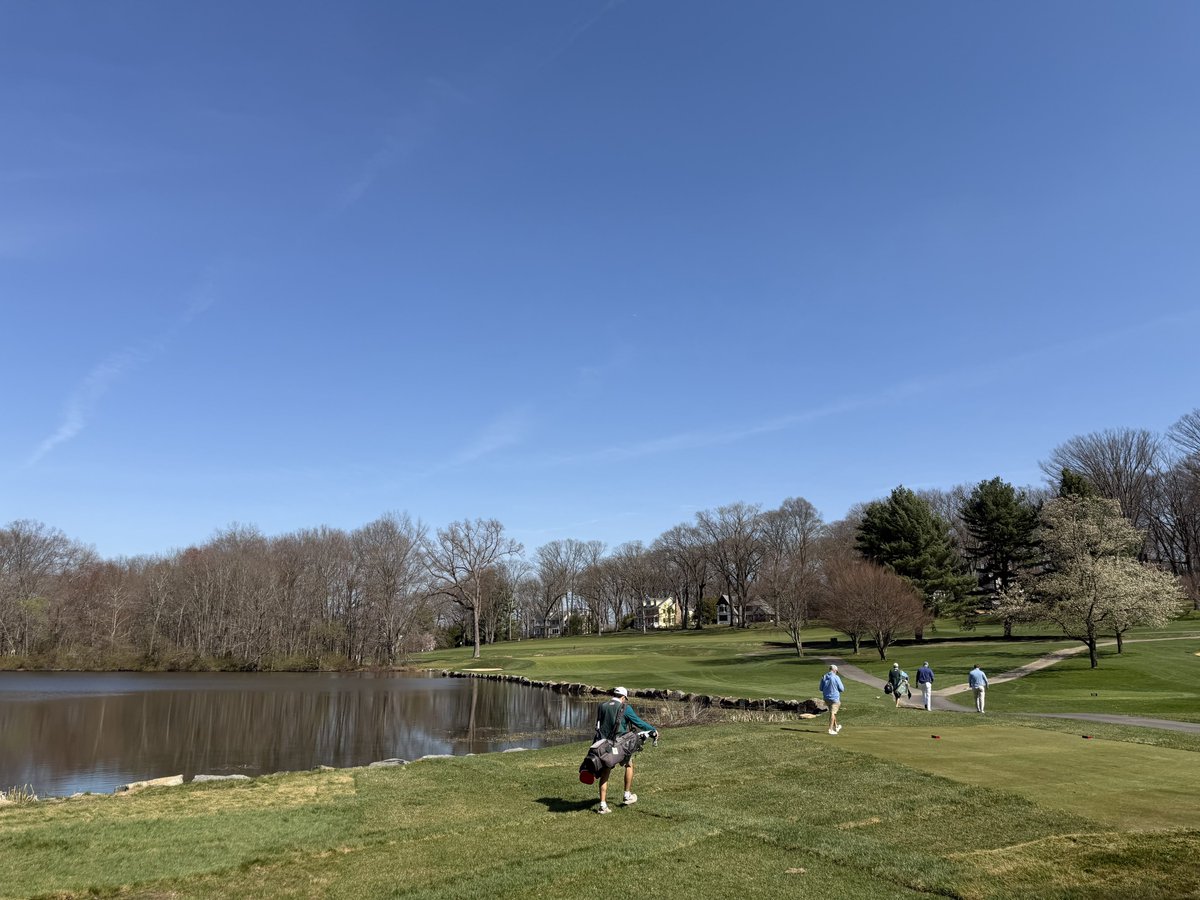 AngryYankee1 tweet media