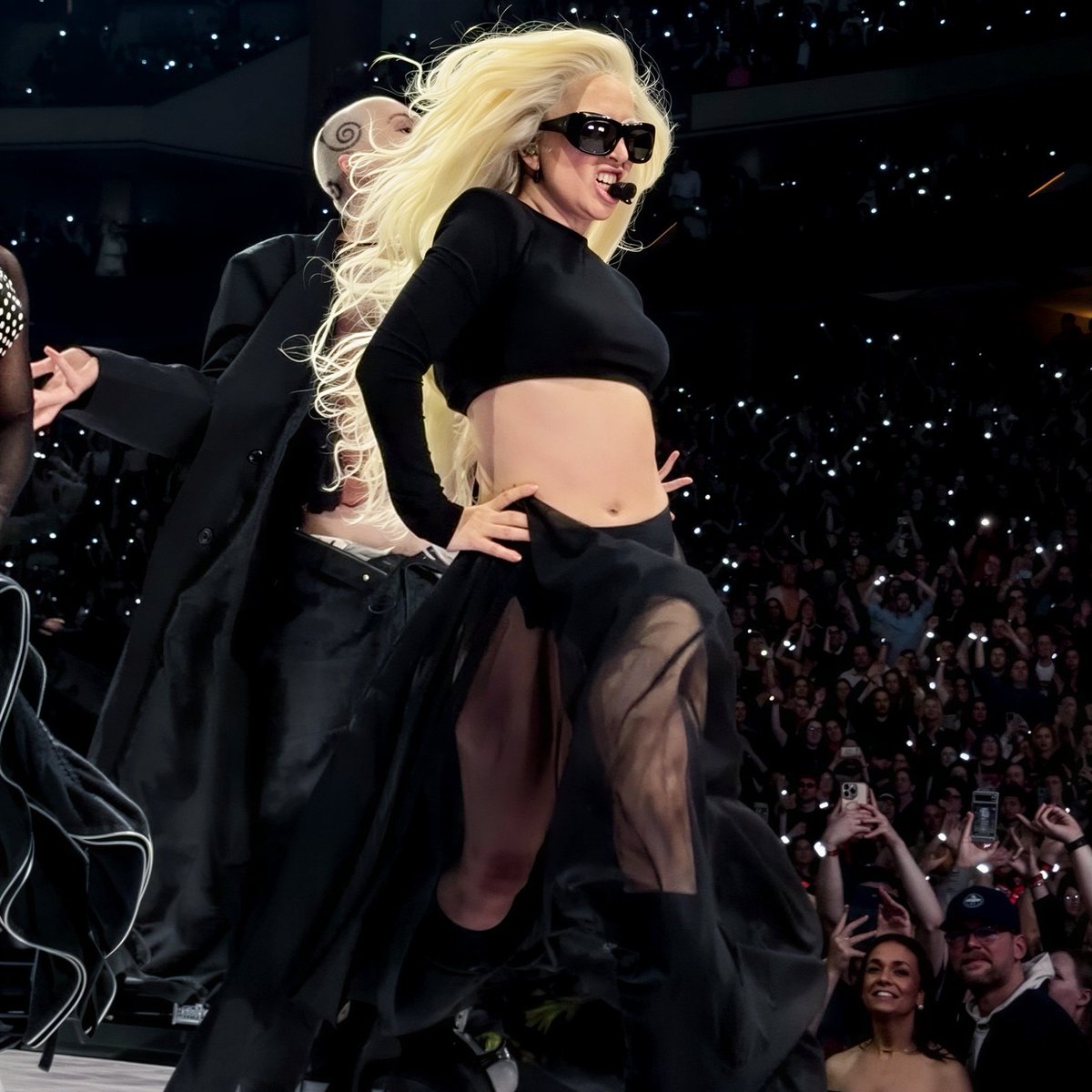 RDT Lady Gaga tweet media