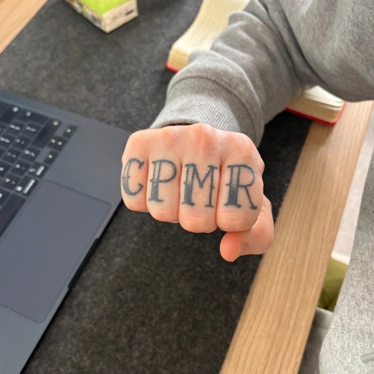 PhilKiel's tweet image. Taylor "Low CPMr is more incremental".

Well I'm relieved because I've got it on my fingers for life.