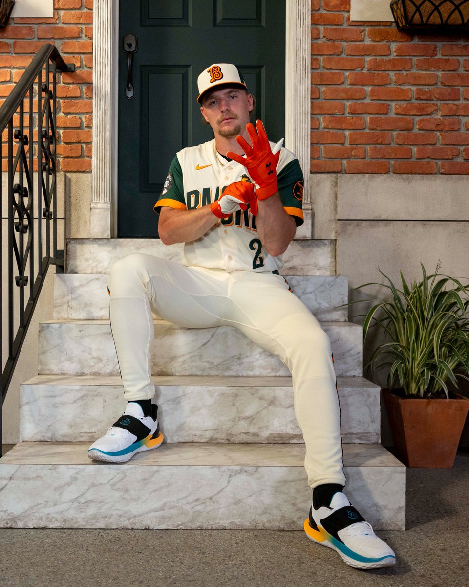 SleeperOrioles's tweet image. Game 13, April 10
BMore (6-6) vs. San Francisco (5-8)

Henderson SS
Ward LF
Rutschman C
Alonso 1B
Basallo DH
O'Neill RF
Beavers LF
Jackson 2B
Alexander 3B

Baz P

Henderson stays at leadoff, Beavers and O'Neill in the outfield, Blaze and JJ in the infield #Birdland