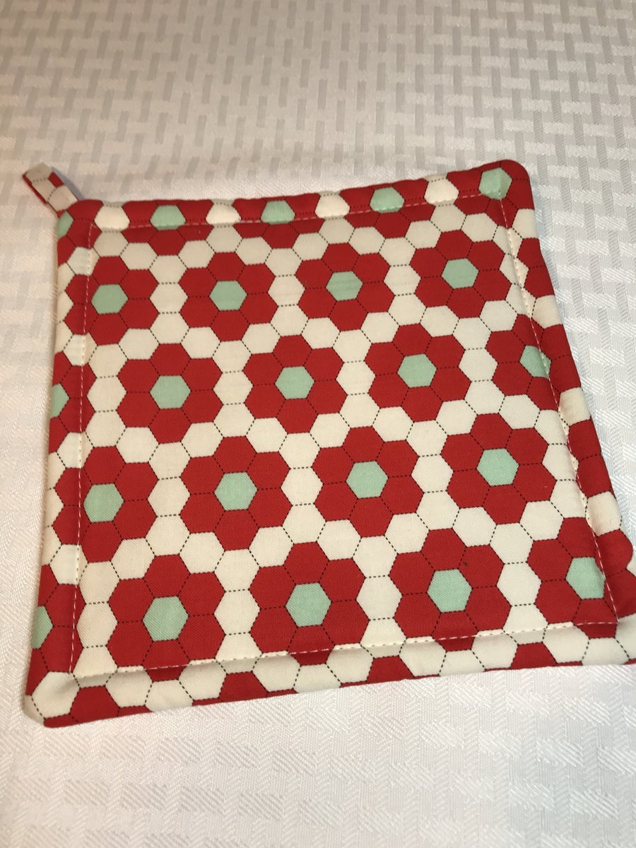 angelhw1956's tweet image. Handmade Pot Holder tuppu.net/f5bc44e0 #Etsy #TeaTimeQuiltsnMore #Linens