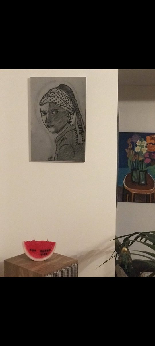 artist Sara in Gaza 🎨📍 tweet media