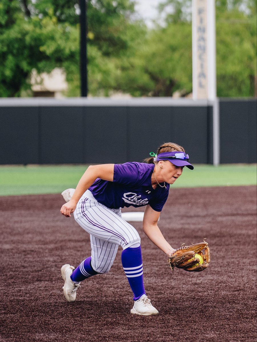 ACU_Softball's tweet image. Double Trouble 🥎

#DayOne | #GoWildcats