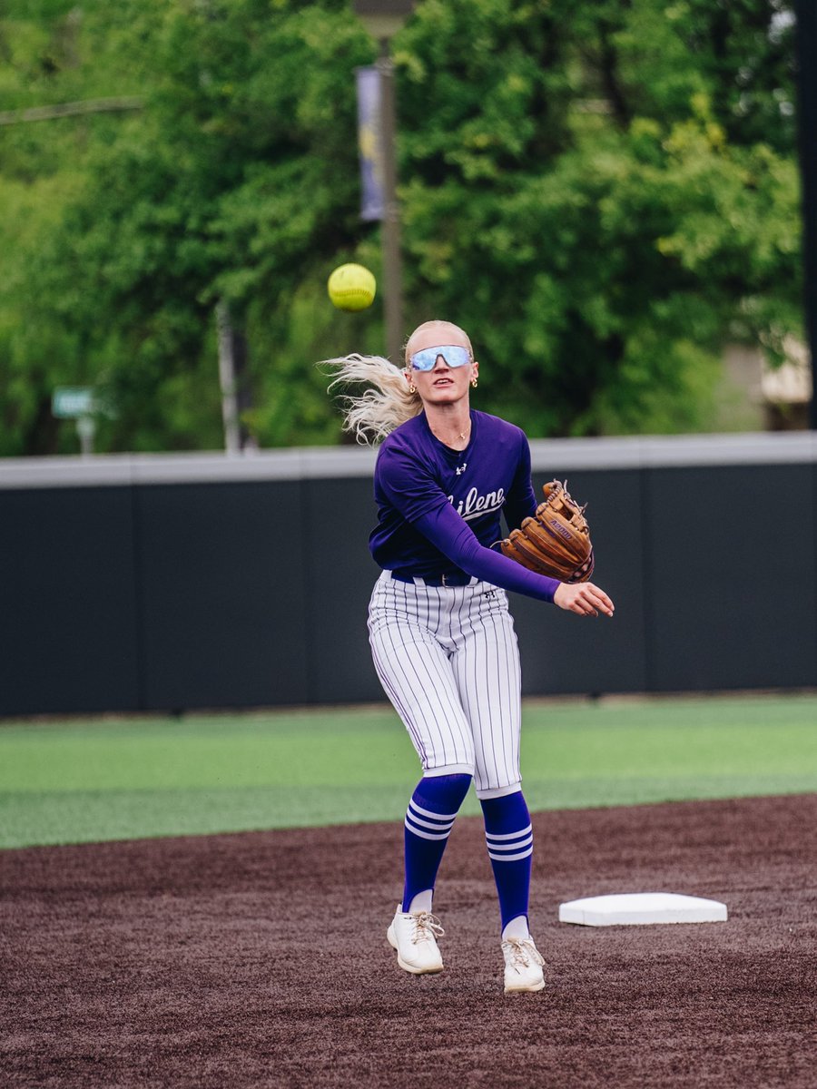 ACU_Softball's tweet image. Double Trouble 🥎

#DayOne | #GoWildcats