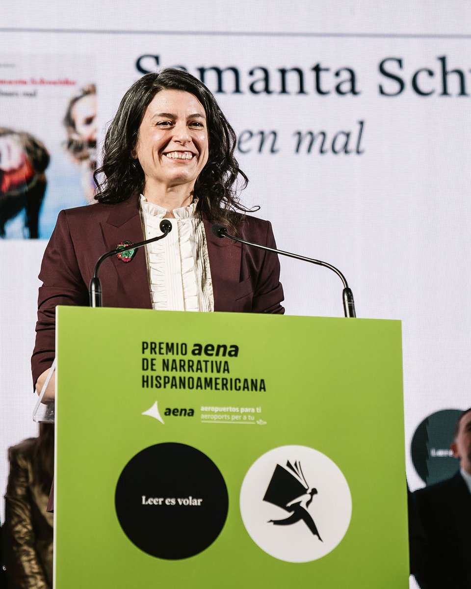 W_Magazin's tweet image. . #Lecturas de fin de semana: historia de India como País invitado de honor en la 38ª @FILBogota 2026, por qué Samanta Schweblin ganó el millón de euros del Premio Aena de Narrativa Hispanoamericana, entrevista con el pensador Rob Riemen... y más en WMagazin.com