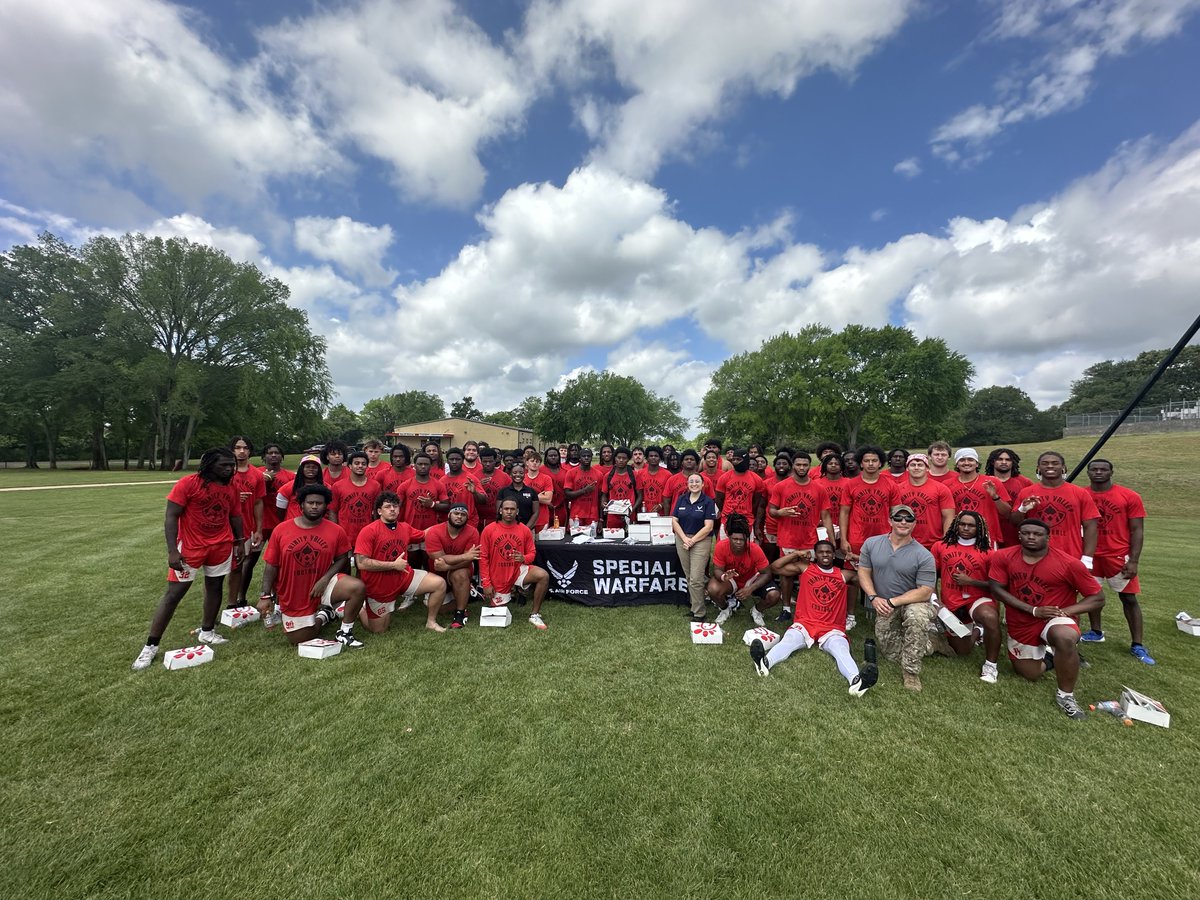 TVCC FOOTBALL tweet media
