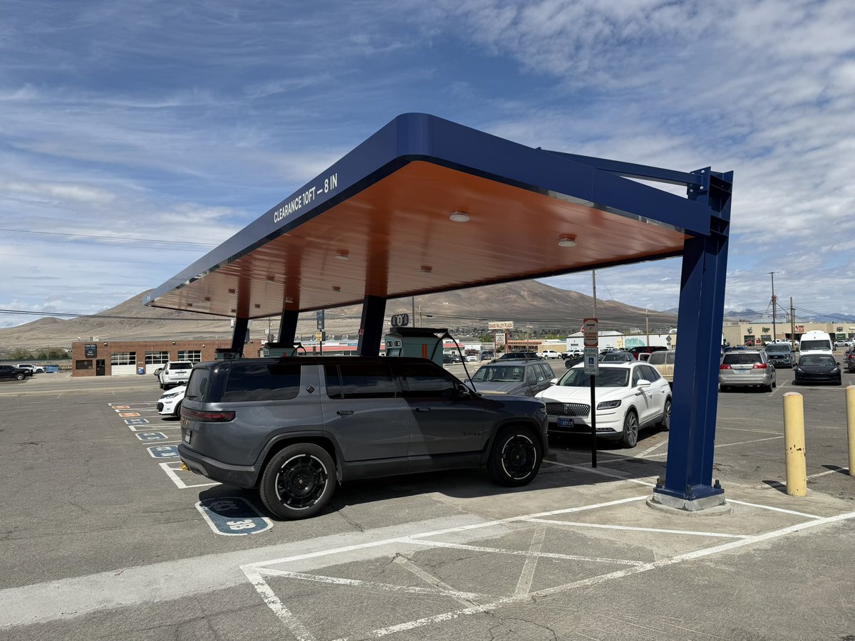 Jennifer Parker tweet media