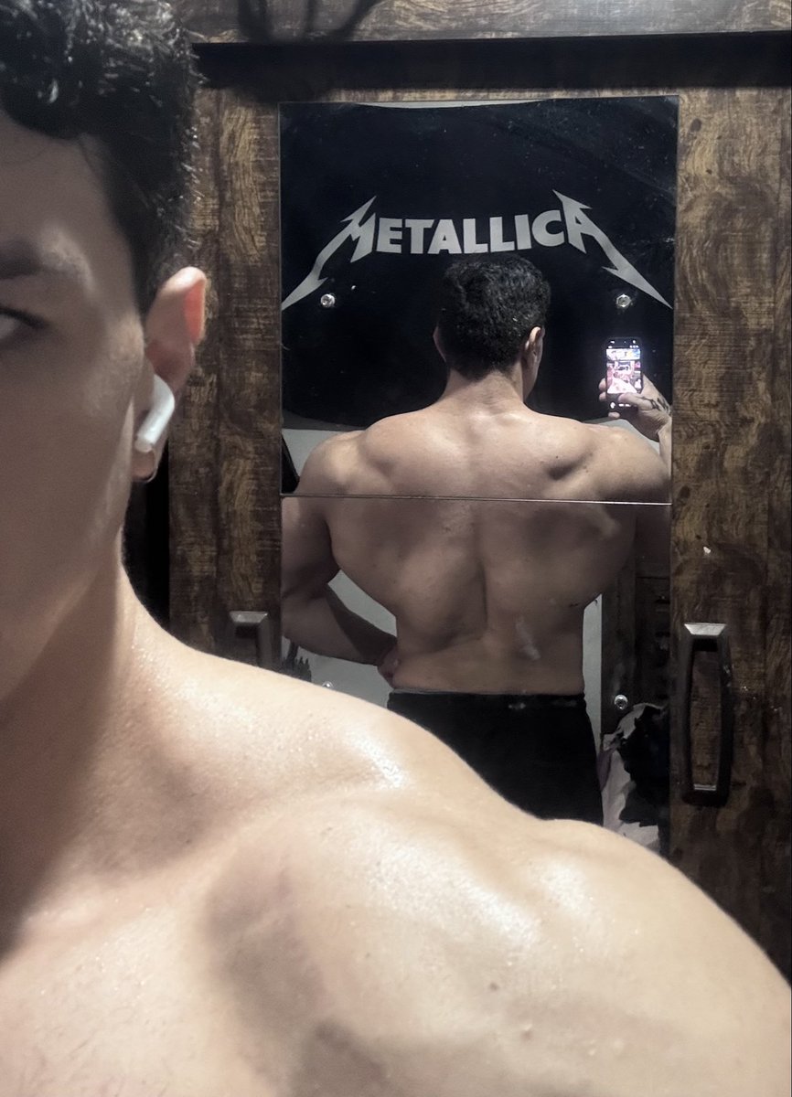 Master Bifrons 👑 tweet media