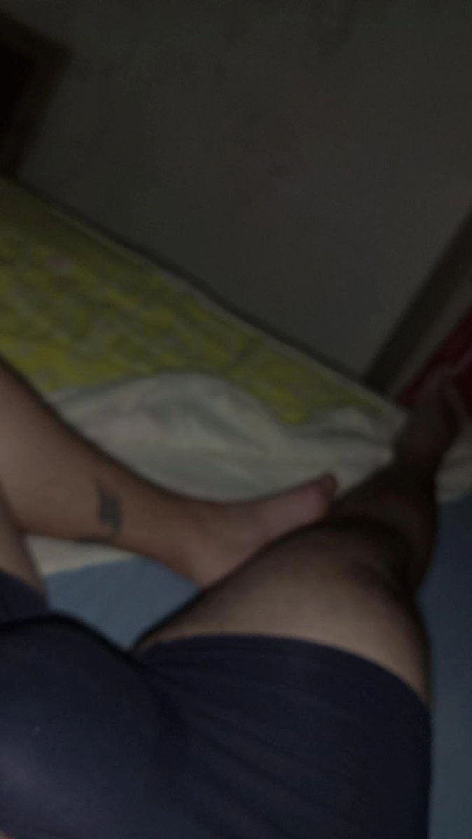 Huggo112's tweet photo. Me chama na dm e veja de perto 😏
#PINTOSAWARDSㅤㅤ 
#TROCONUDSㅤ 
#bucetawards
#troconudes 
#cwb https://t.co/8RJcUZBRvn
