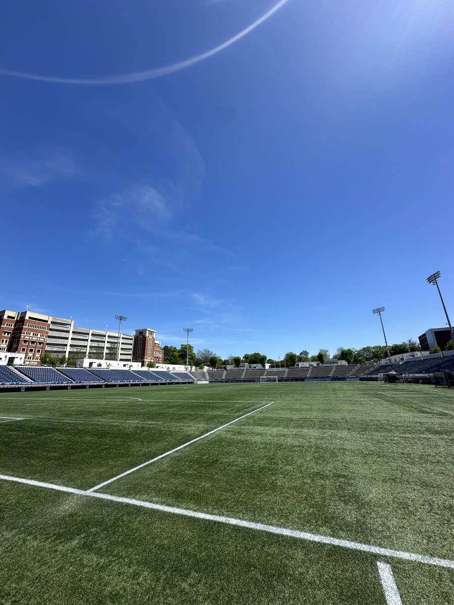 Riley James tweet media