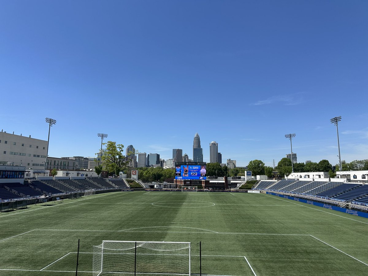 Riley James tweet media